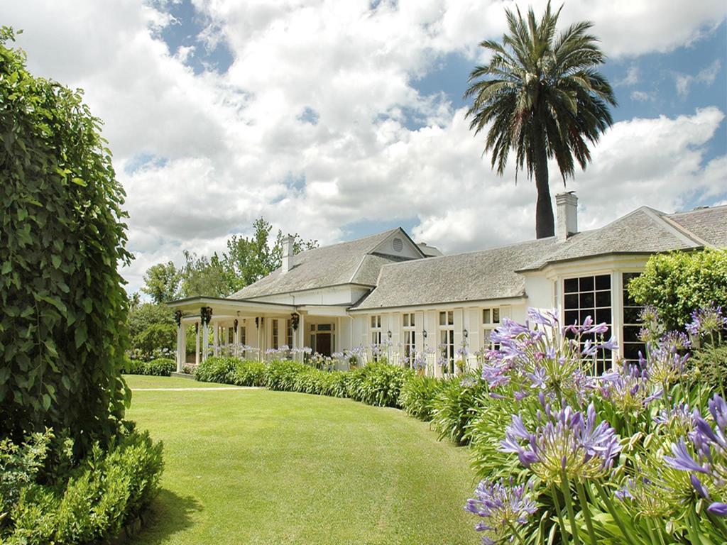 Hotel Chateau Yering Yarra Glen Exterior foto